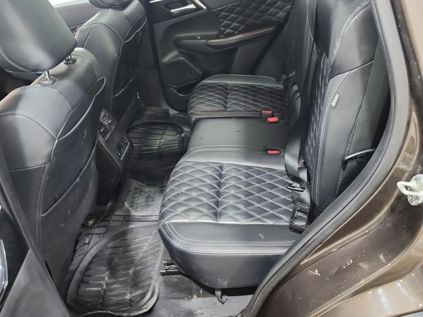 Mitsubishi Outlander SEL* AWD* БАКЛАВИЧКИ, снимка 9 - Автомобили и джипове - 55921248
