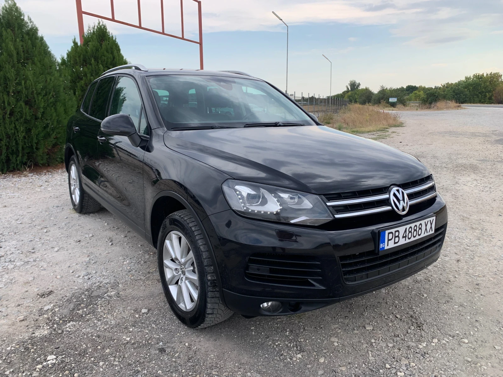 VW Touareg 3.0 V.6 TDI, снимка 2 - Автомобили и джипове - 56172118