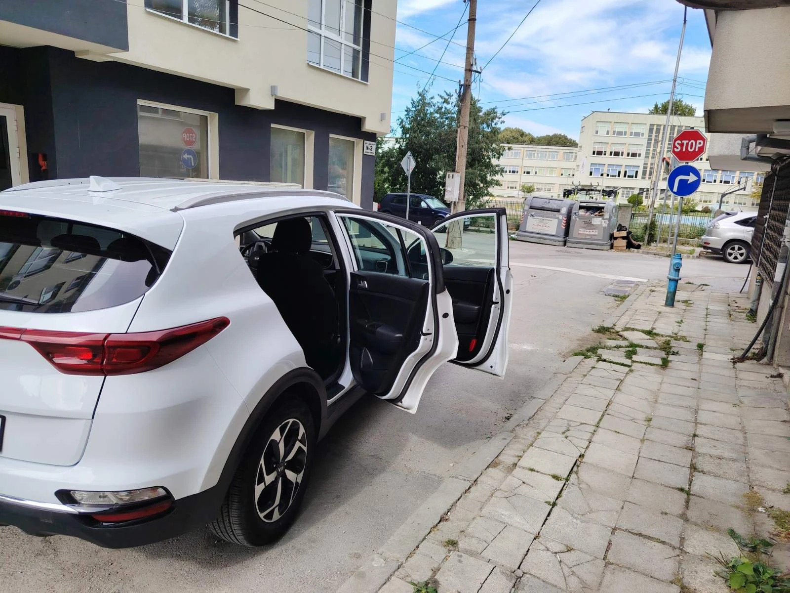 Kia Sportage, снимка 8 - Автомобили и джипове - 56244735