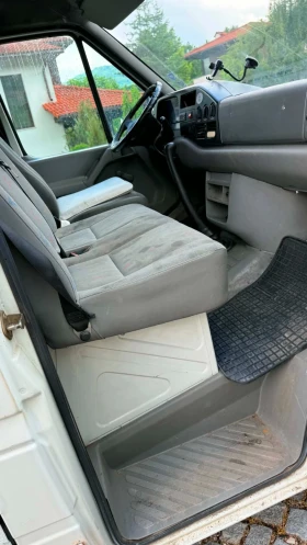 VW Lt 2.5 дизел 2007г.  В добро състояние, снимка 9