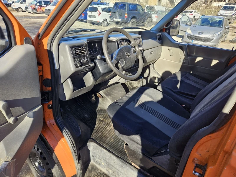 VW T4 2.4 TDI 4x4, снимка 8 - Бусове и автобуси - 48518849