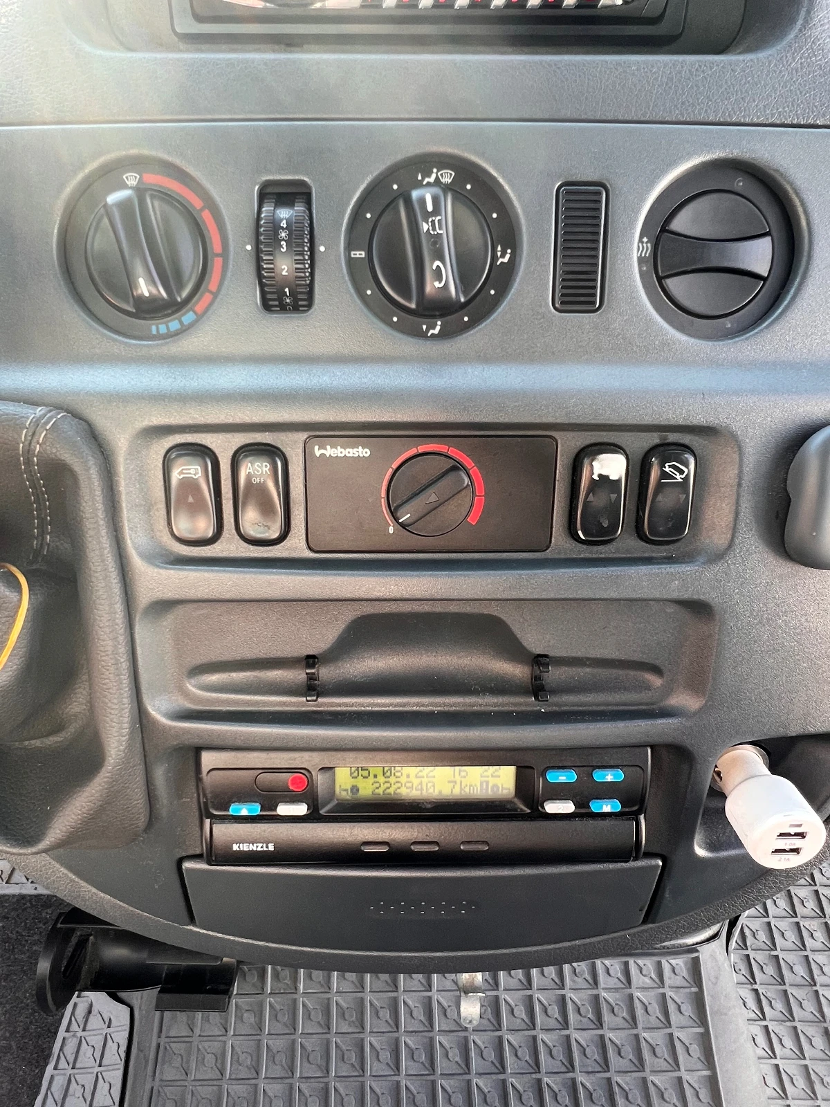 Mercedes-Benz Sprinter 416 44 - 3.5  | Mobile.bg   12