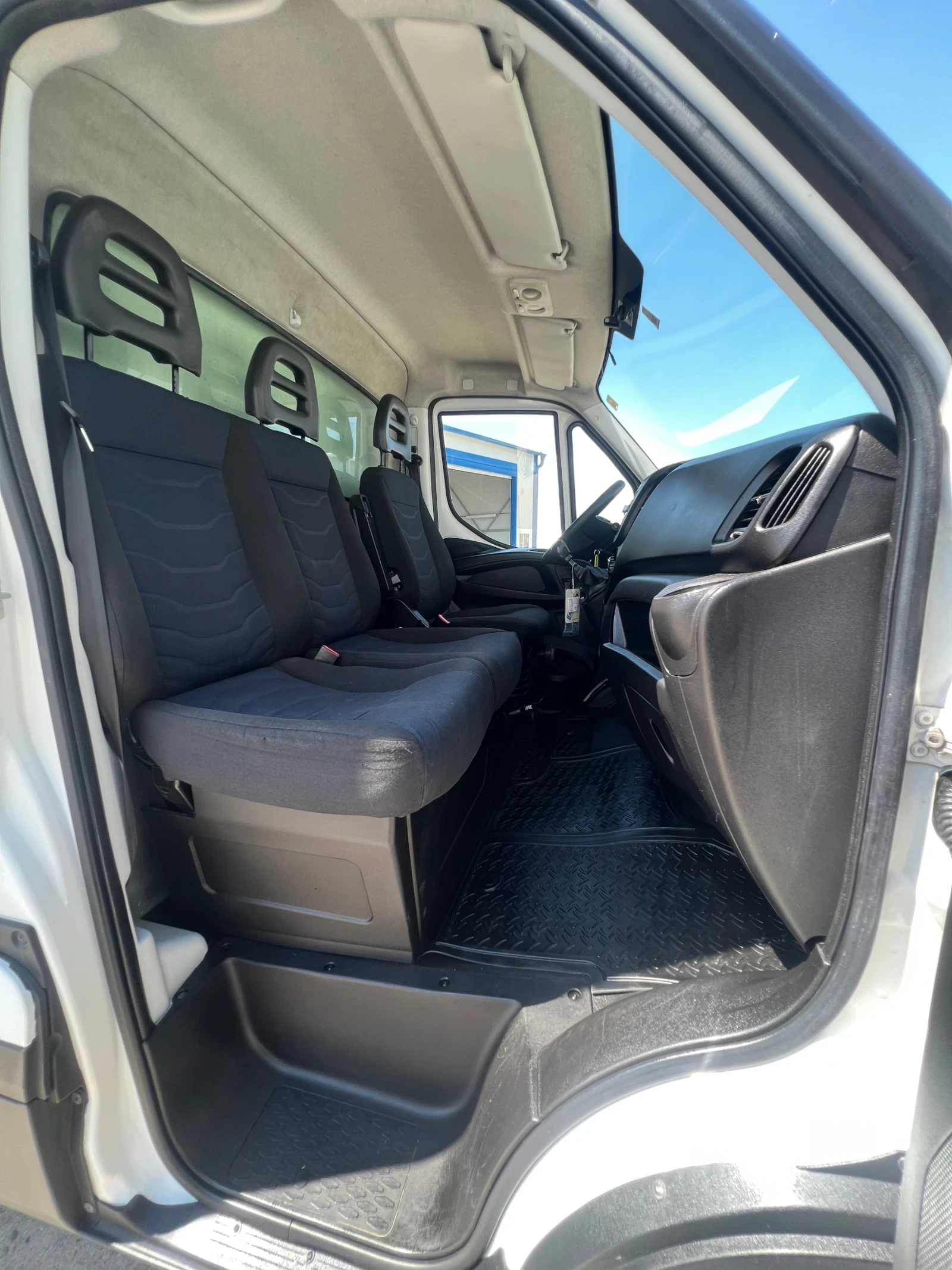 Iveco Daily 2017 / 35c18 / 3.0L-180 . /  | Mobile.bg   13