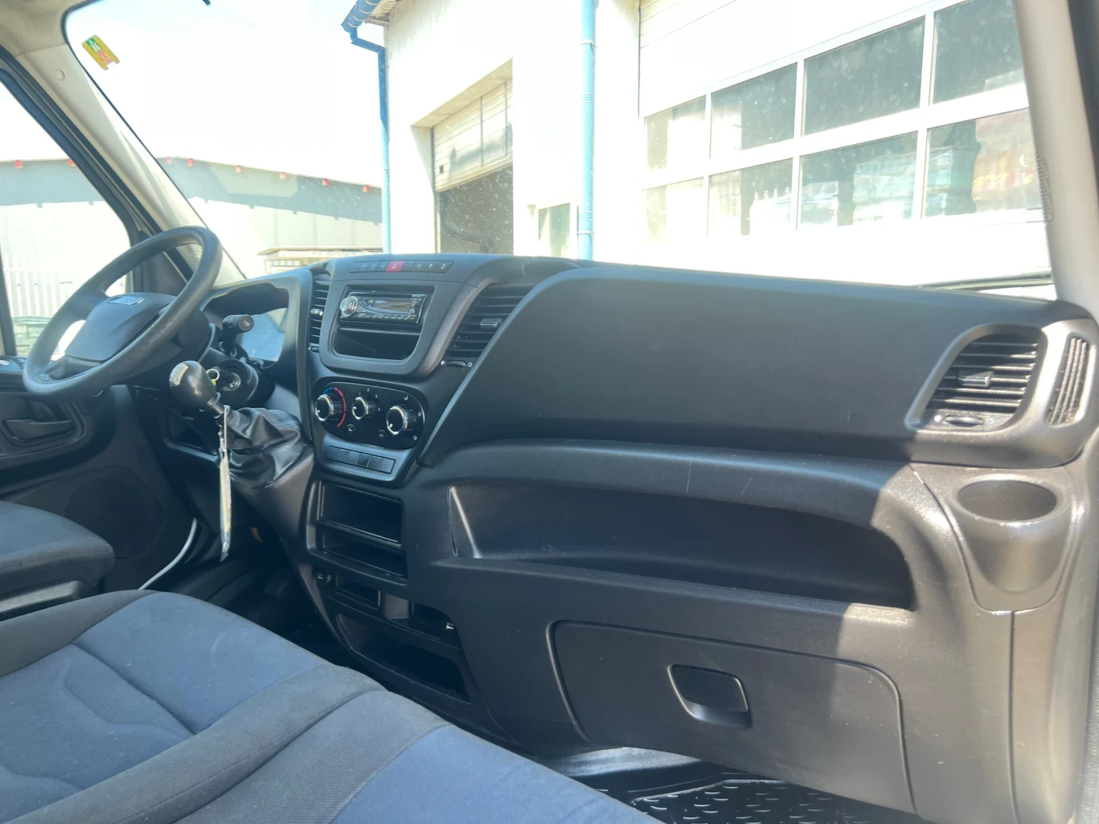 Iveco Daily 2017 / 35c18 / 3.0L-180 . /  | Mobile.bg   14