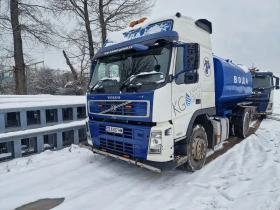 Volvo Fm Водоноска, снимка 3