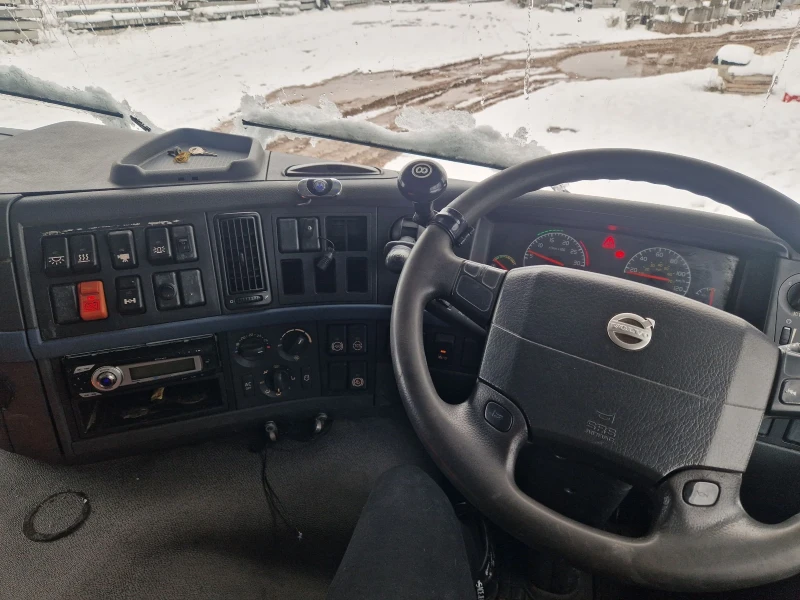 Volvo Fm Водоноска, снимка 6 - Камиони - 48564245