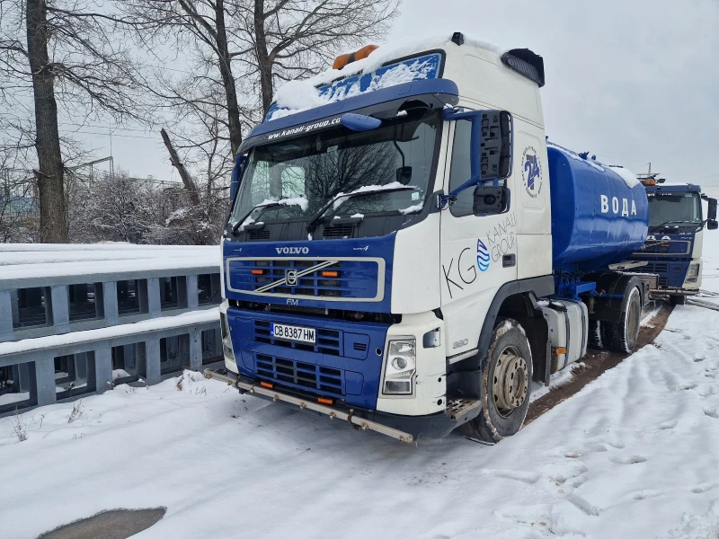 Volvo Fm Водоноска, снимка 3 - Камиони - 48564245