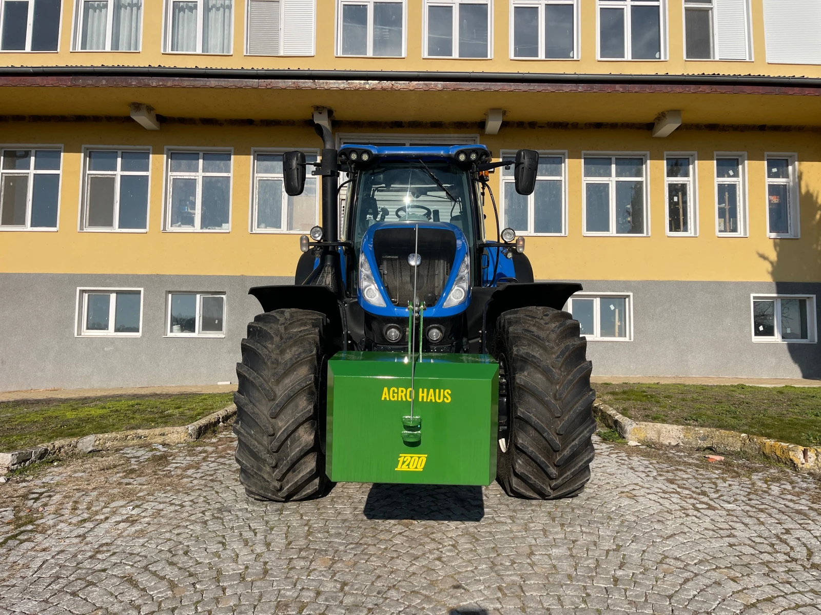 Трактор New Holland T7.315 НОВИ ГУМИ НАВИГАЦИЯ ЛИЗИНГ - изображение 2