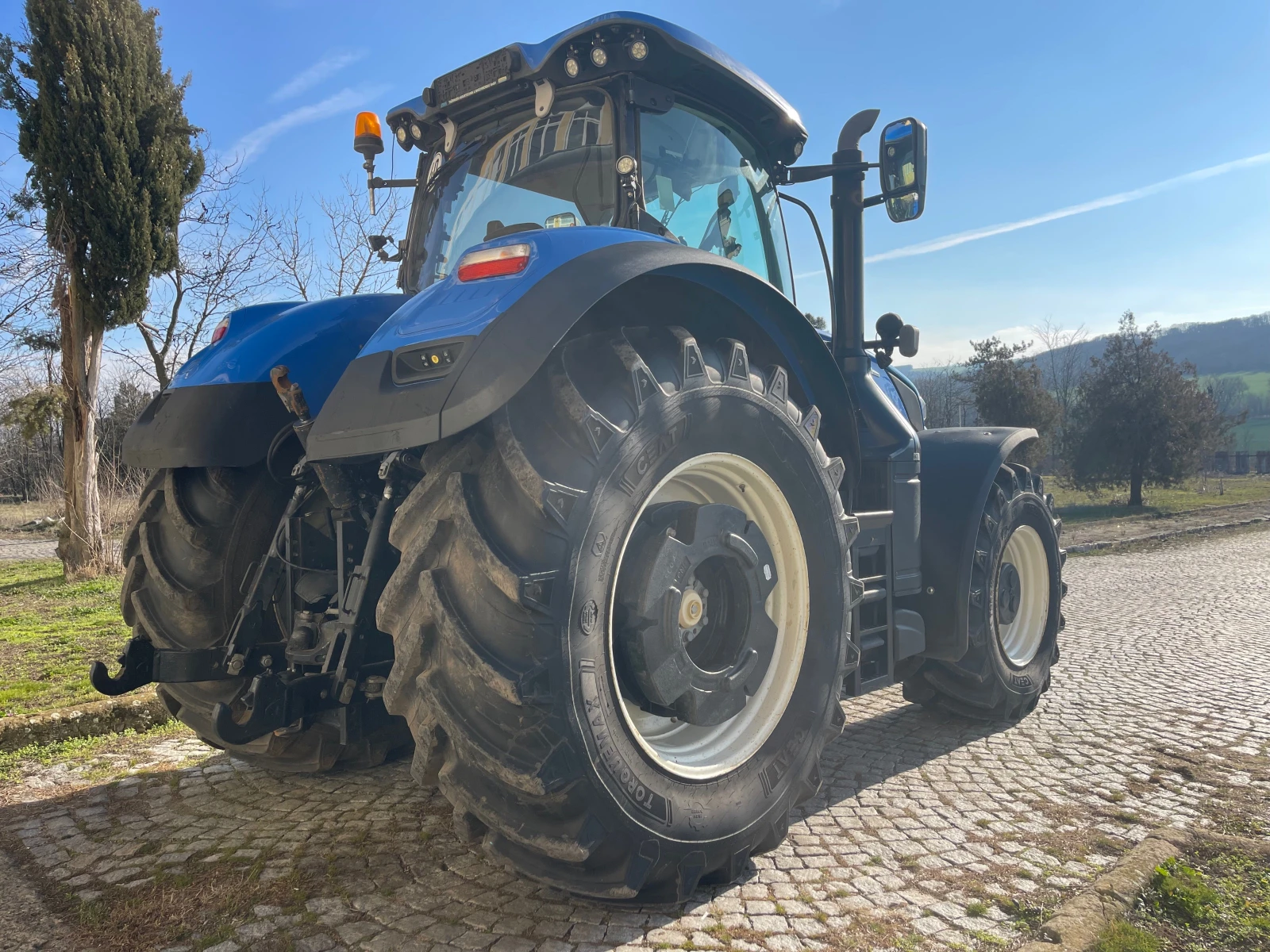 Трактор New Holland T7.315 НОВИ ГУМИ НАВИГАЦИЯ ЛИЗИНГ - изображение 7