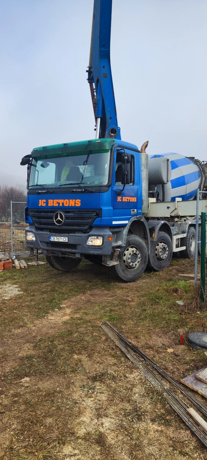 Бетон помпа Mercedes-Benz  - изображение 9