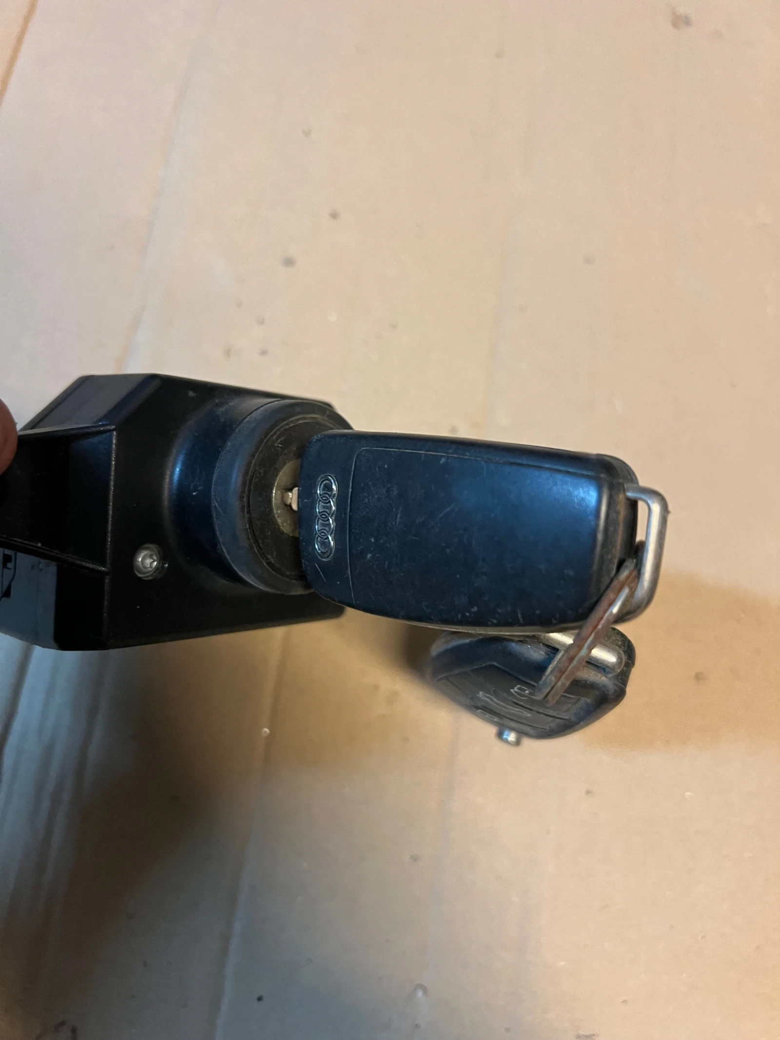 4F0909135E  ��������� ���� �� Audi A6 4F0910132E | Mobile.bg � ����������� 3