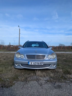 Mercedes-Benz C 220 Classic, снимка 1