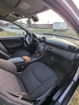 Mercedes-Benz C 220 Classic, снимка 10