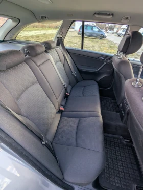 Mercedes-Benz C 220 Classic, снимка 9