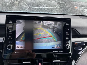 Toyota Camry Hybrid XSE  CARFAX, снимка 10