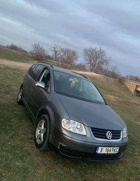 VW Touran 
