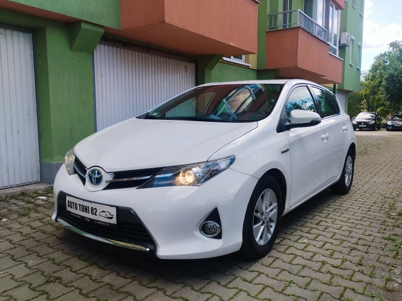 Toyota Auris 1.8i HYBRID / НАВИГАЦИЯ  АВТОМАТИК., снимка 1 - Автомобили и джипове - 46475363