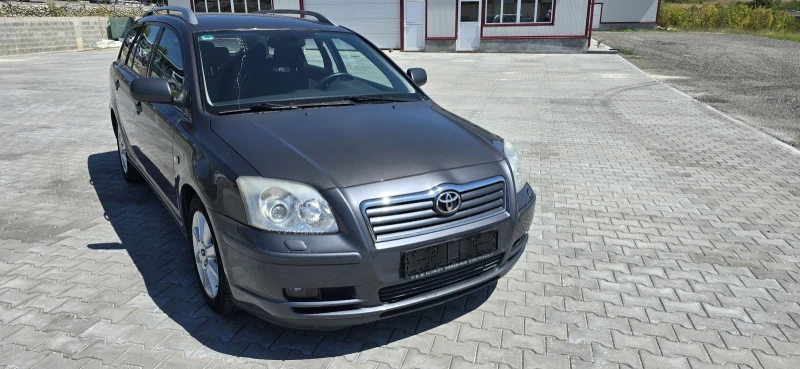 Toyota Avensis 1.8  VVTI 129 к.с. Бензин , снимка 4 - Автомобили и джипове - 47596753