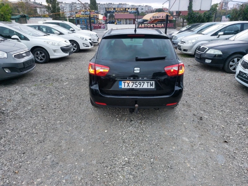 Seat Ibiza РЕГИСТРИРАН И ОБСЛУЖЕН, снимка 4 - Автомобили и джипове - 47632221