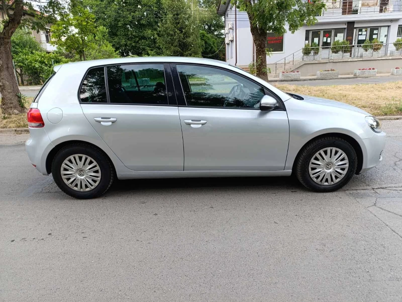 VW Golf VI/1.6 TDI/90к.с/2010г., снимка 4 - Автомобили и джипове - 48822752