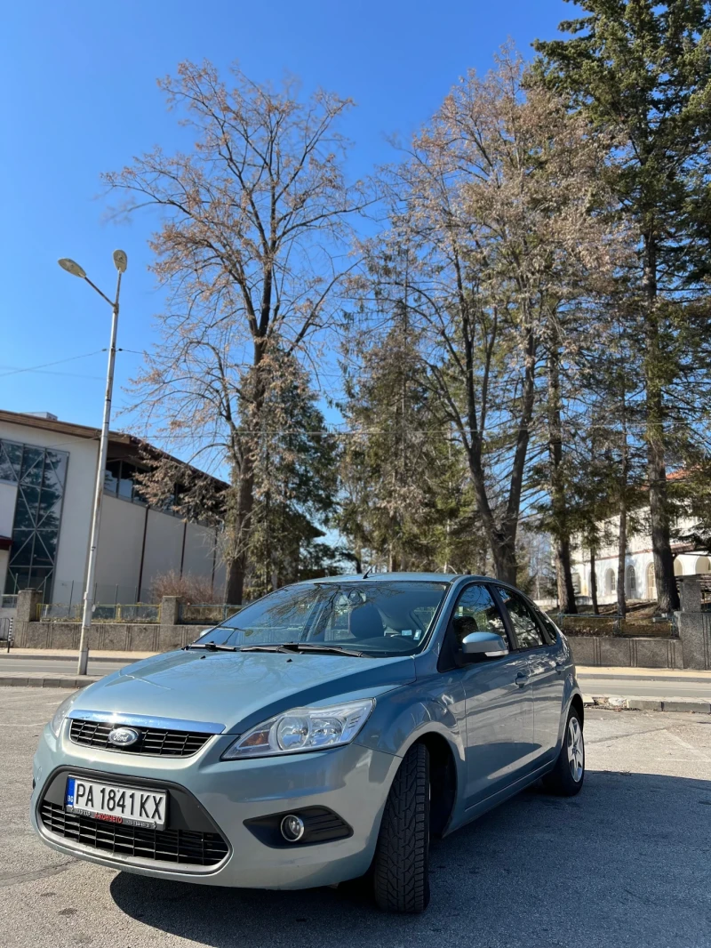 Ford Focus 1.6TDCi Facelift, снимка 2 - Автомобили и джипове - 49007552