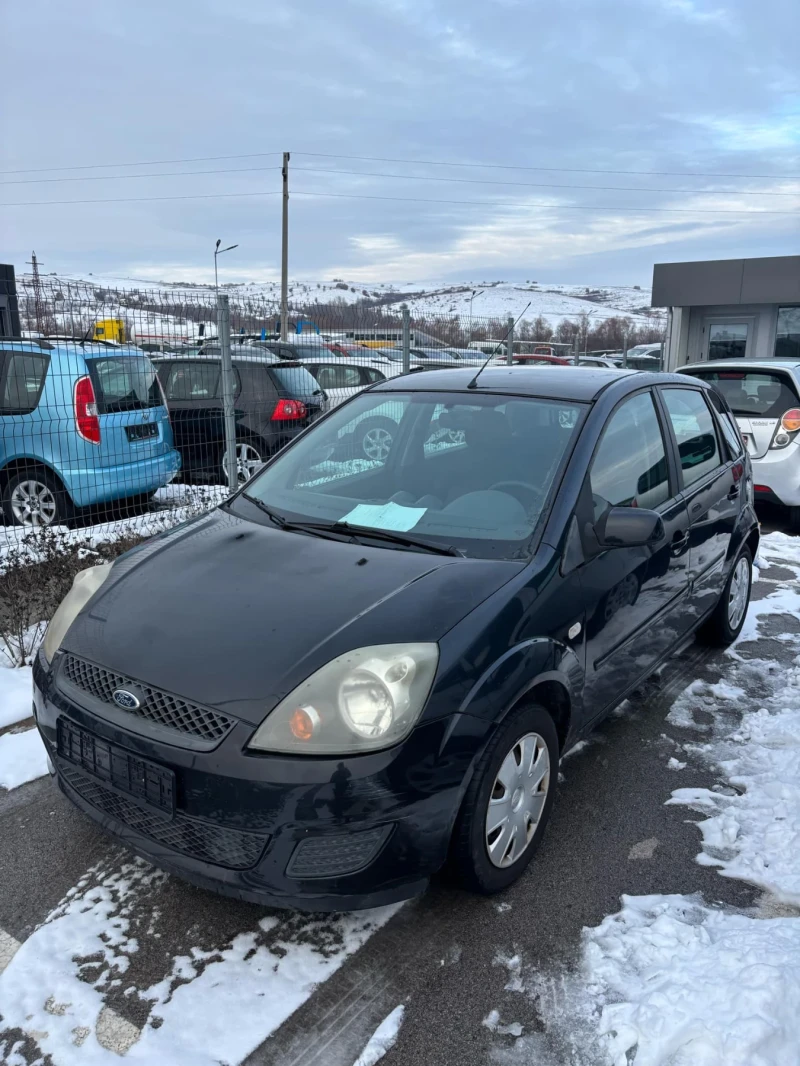 Ford Fiesta 1.3i, снимка 3 - Автомобили и джипове - 49192852