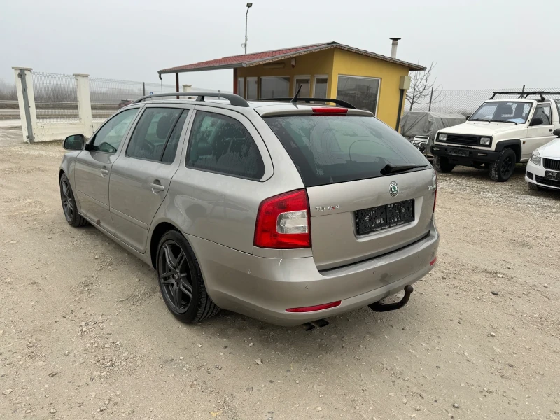 Skoda Octavia 1.6TDI 105 PS 4X4, снимка 4 - Автомобили и джипове - 49314838