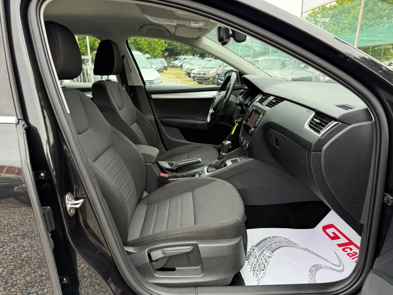 Skoda Octavia 2.0TDI/150PS/DSG, снимка 13 - Автомобили и джипове - 50845695