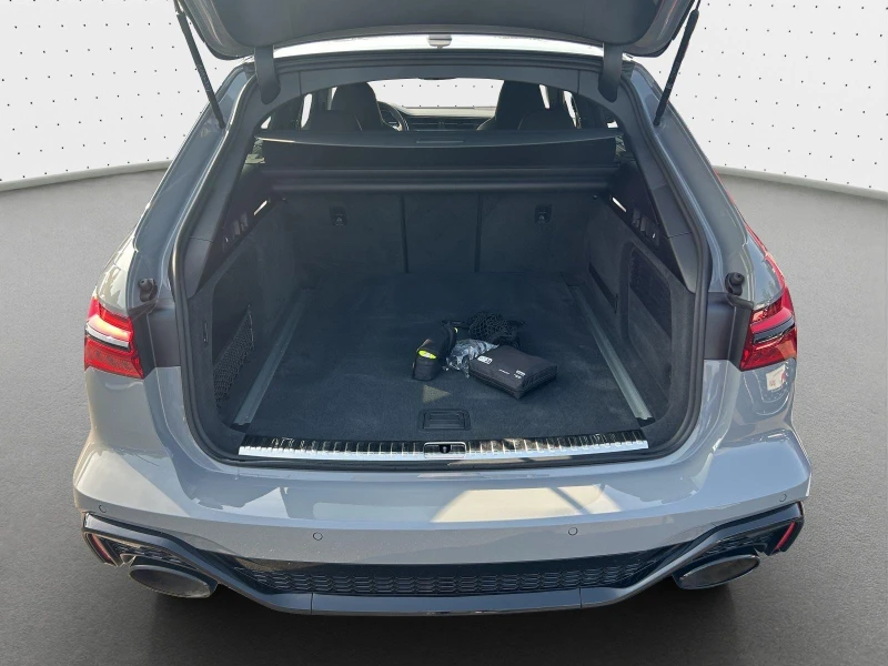 Audi Rs6 AVANT DYNAMIC CARBON HEAD UP PANO B&O MATRIX, снимка 15 - Автомобили и джипове - 51637302