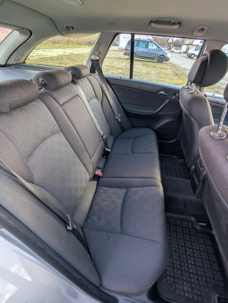 Mercedes-Benz C 220 Classic, снимка 9 - Автомобили и джипове - 52962819