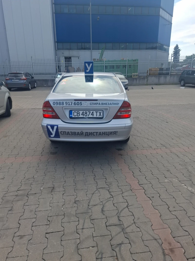 Mercedes-Benz C 180 Classic , снимка 4 - Автомобили и джипове - 53024671