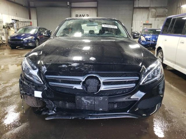 Mercedes-Benz C 300 4MATIC* Burmester* Full LED* Keyless* Пано* М.точк, снимка 5 - Автомобили и джипове - 48197575