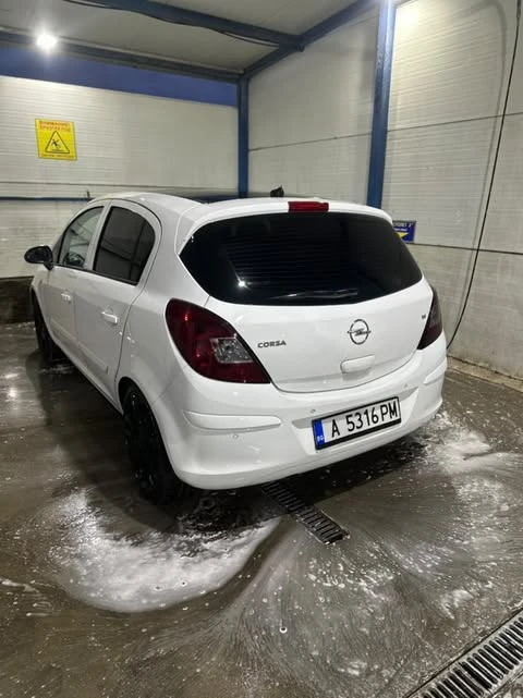 Opel Corsa, снимка 1 - Автомобили и джипове - 49363263