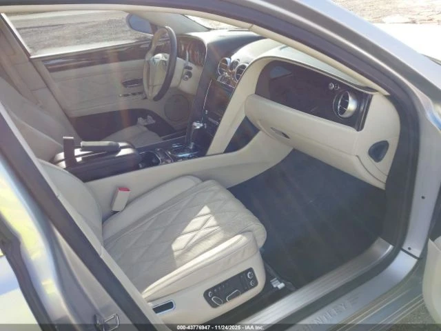 Bentley Flying Spur 4.0L V8 - изображение 10