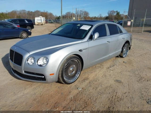 Bentley Flying Spur 4.0L V8 - изображение 2