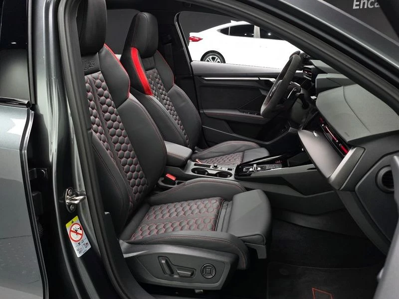 Audi Rs3 2.5 Automatic, снимка 11 - Автомобили и джипове - 55781720