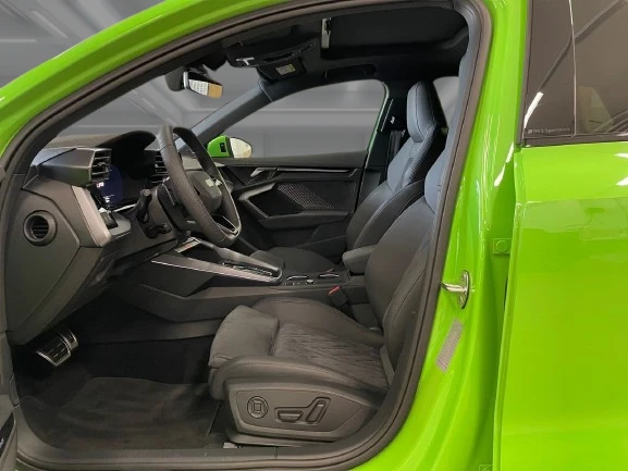 Audi Rs3 = Black Optic = Гаранция, снимка 4 - Автомобили и джипове - 56126367