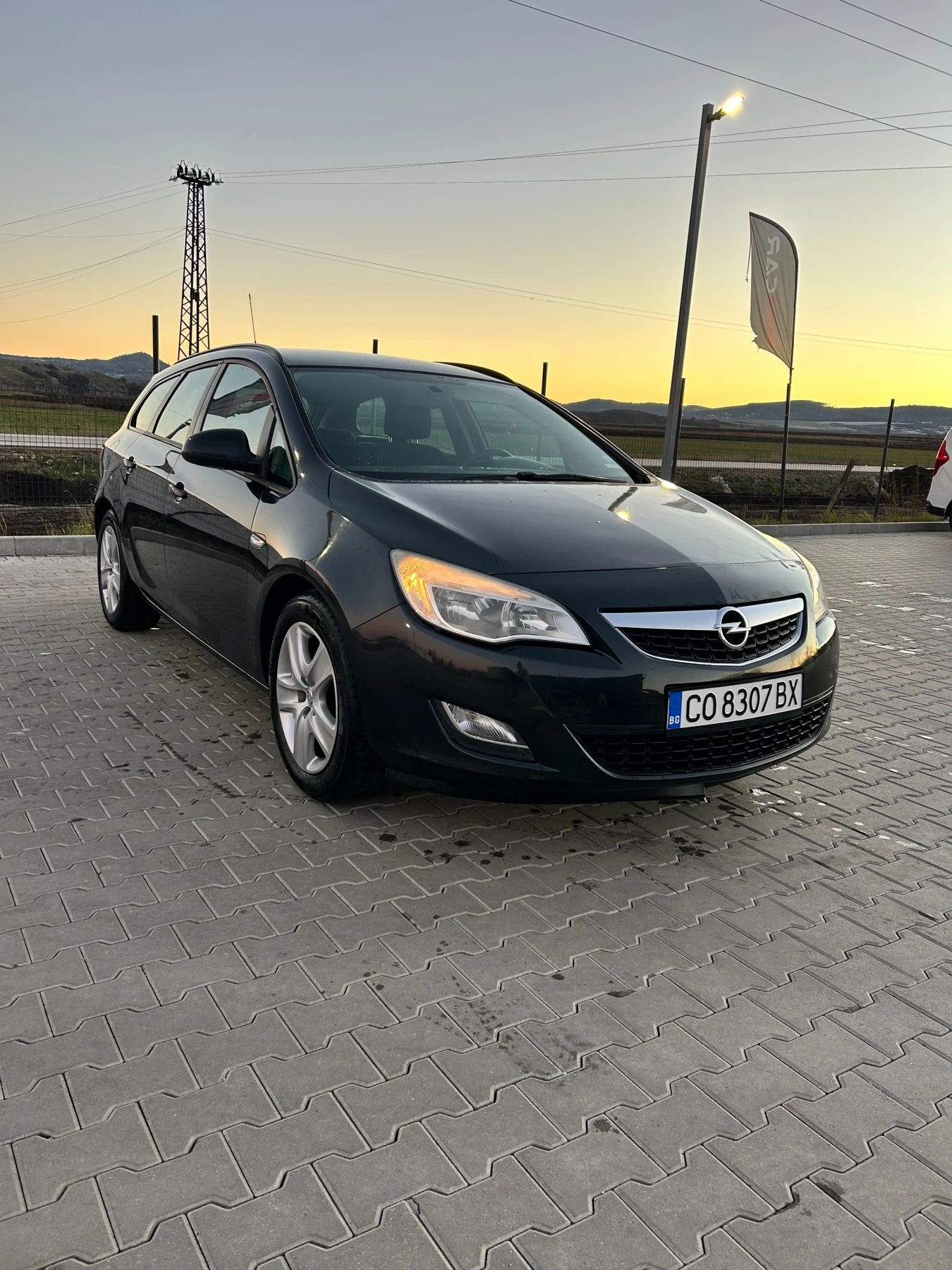Opel Astra 1.3 ecoflex, снимка 1