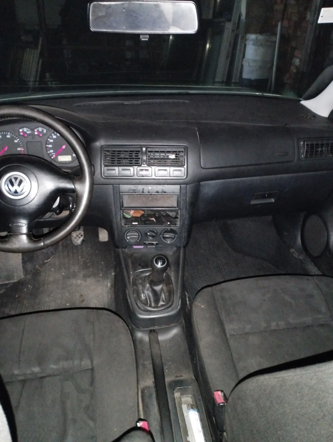 VW Golf 1.4-16v - изображение 3