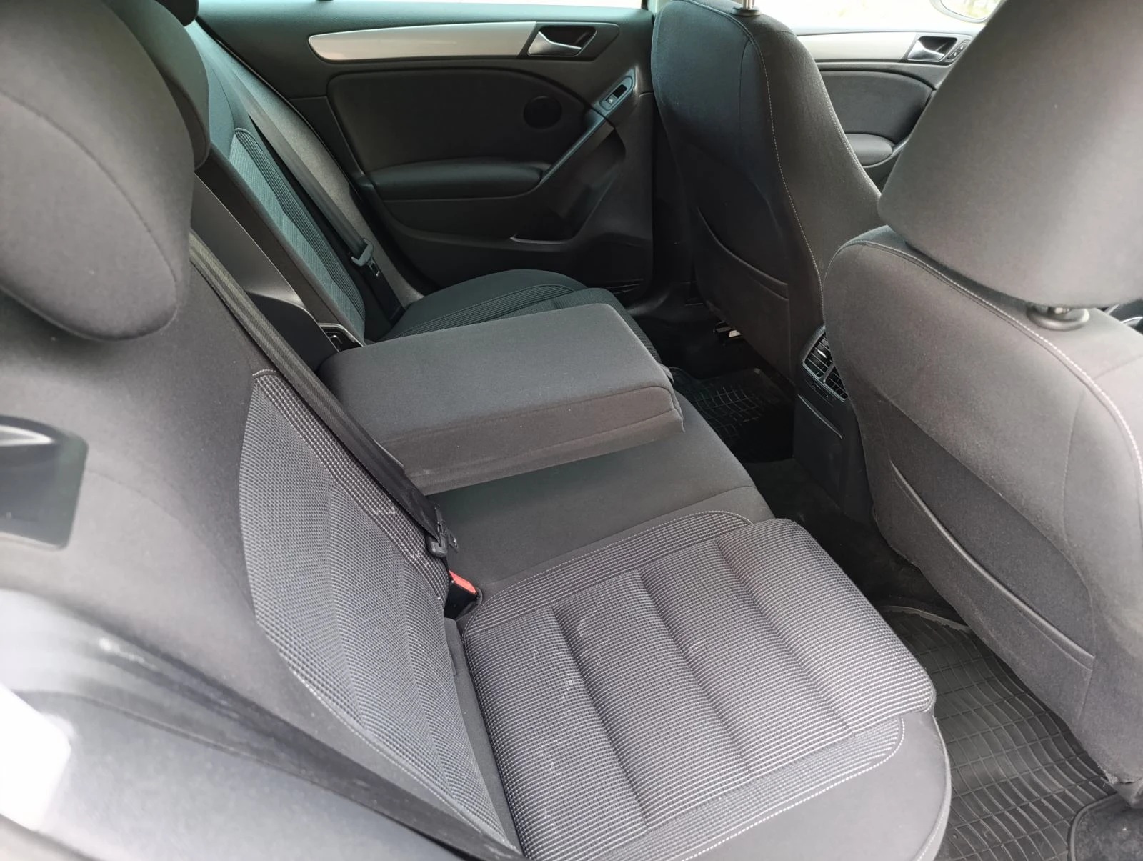 VW Golf VI/1.6 TDI/90./2010. | Mobile.bg   13