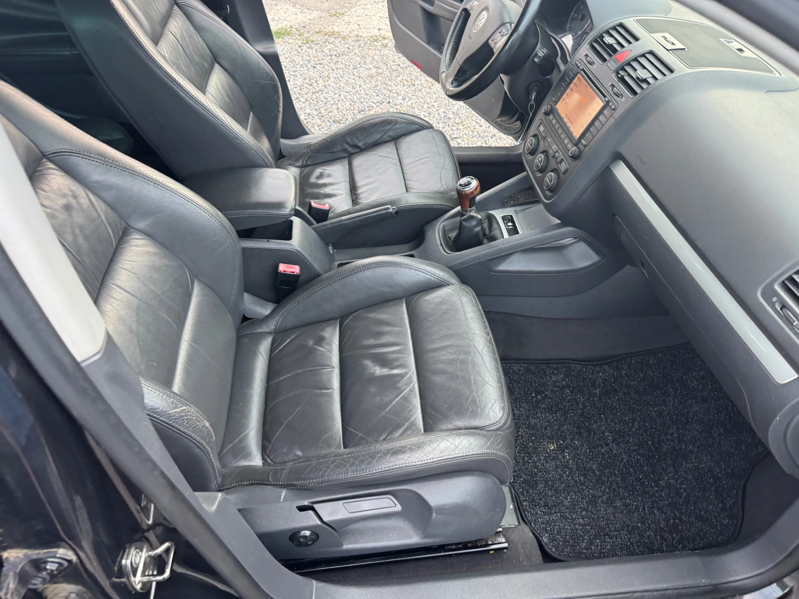 VW Golf 1.6i* Кожа* Нави* Клима* Топ - изображение 10