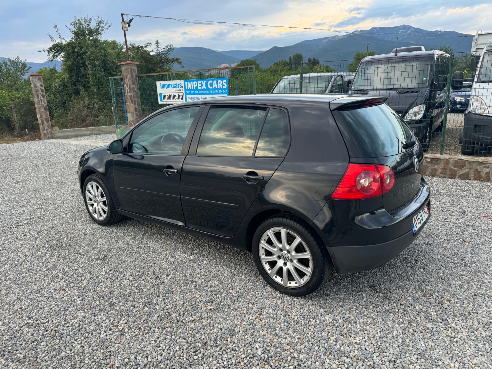 VW Golf 1.6i* Кожа* Нави* Клима* Топ - изображение 5