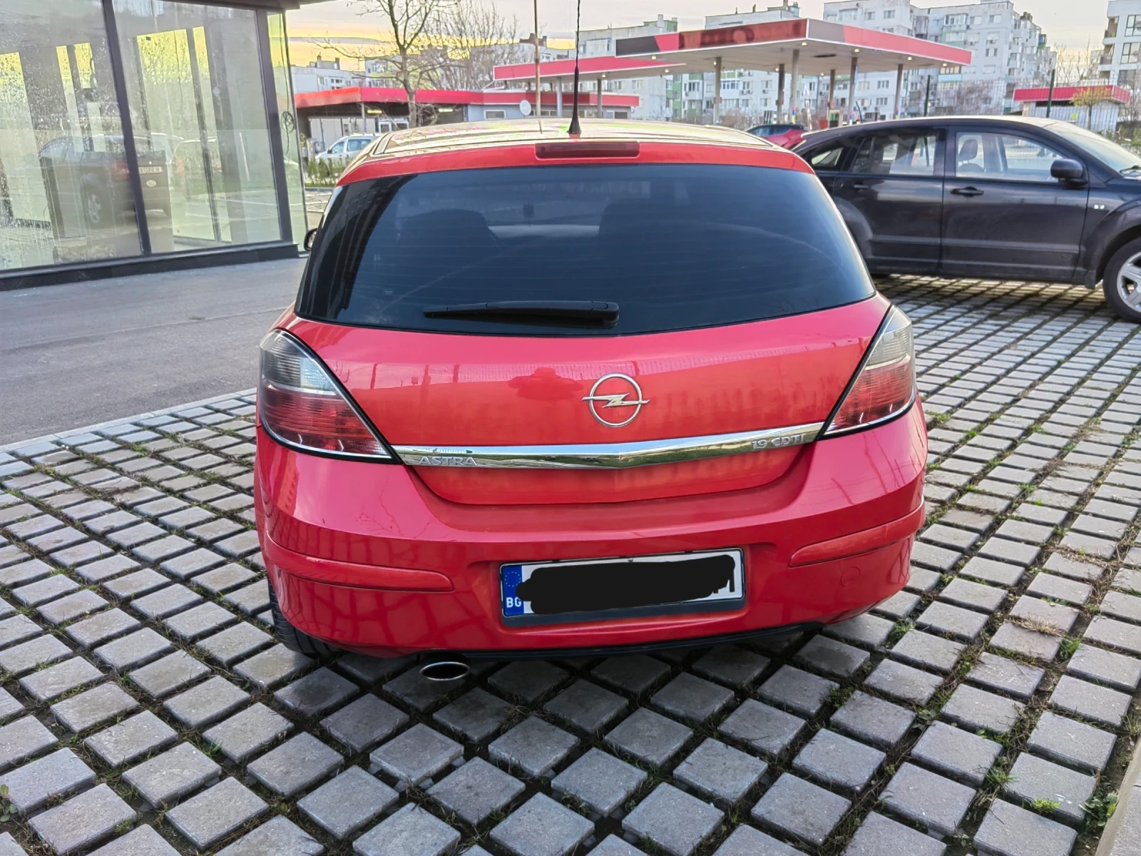 Opel Astra Z19DT реални километри първи собственик - изображение 3