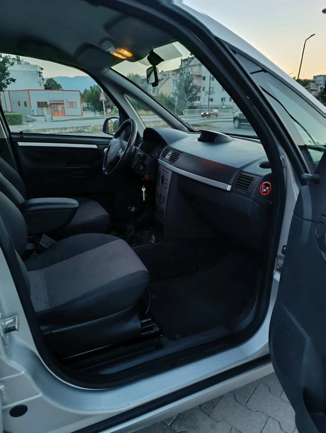 Opel Meriva  - изображение 7