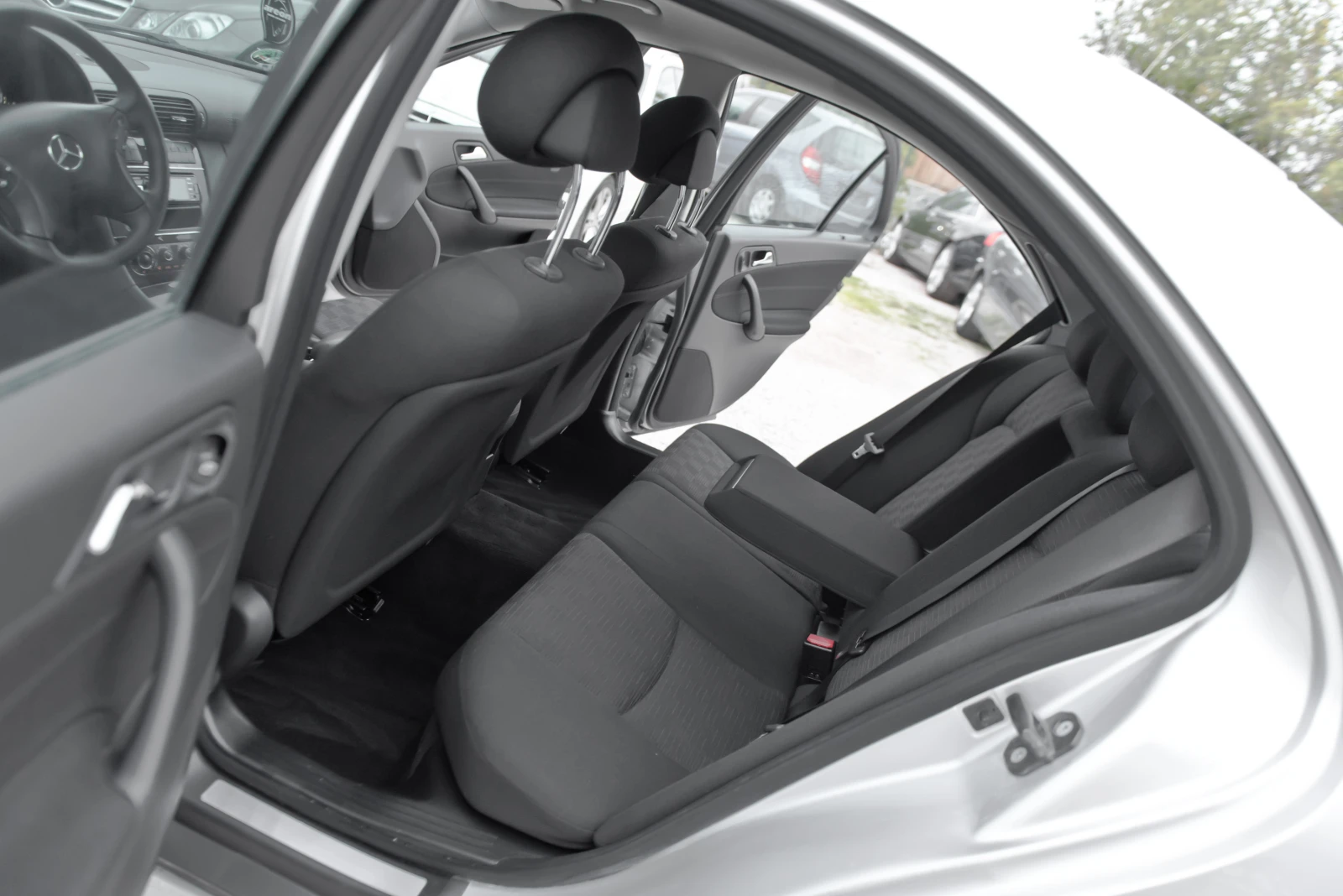 Mercedes-Benz C 180 I kompressor 6sh | Mobile.bg   10