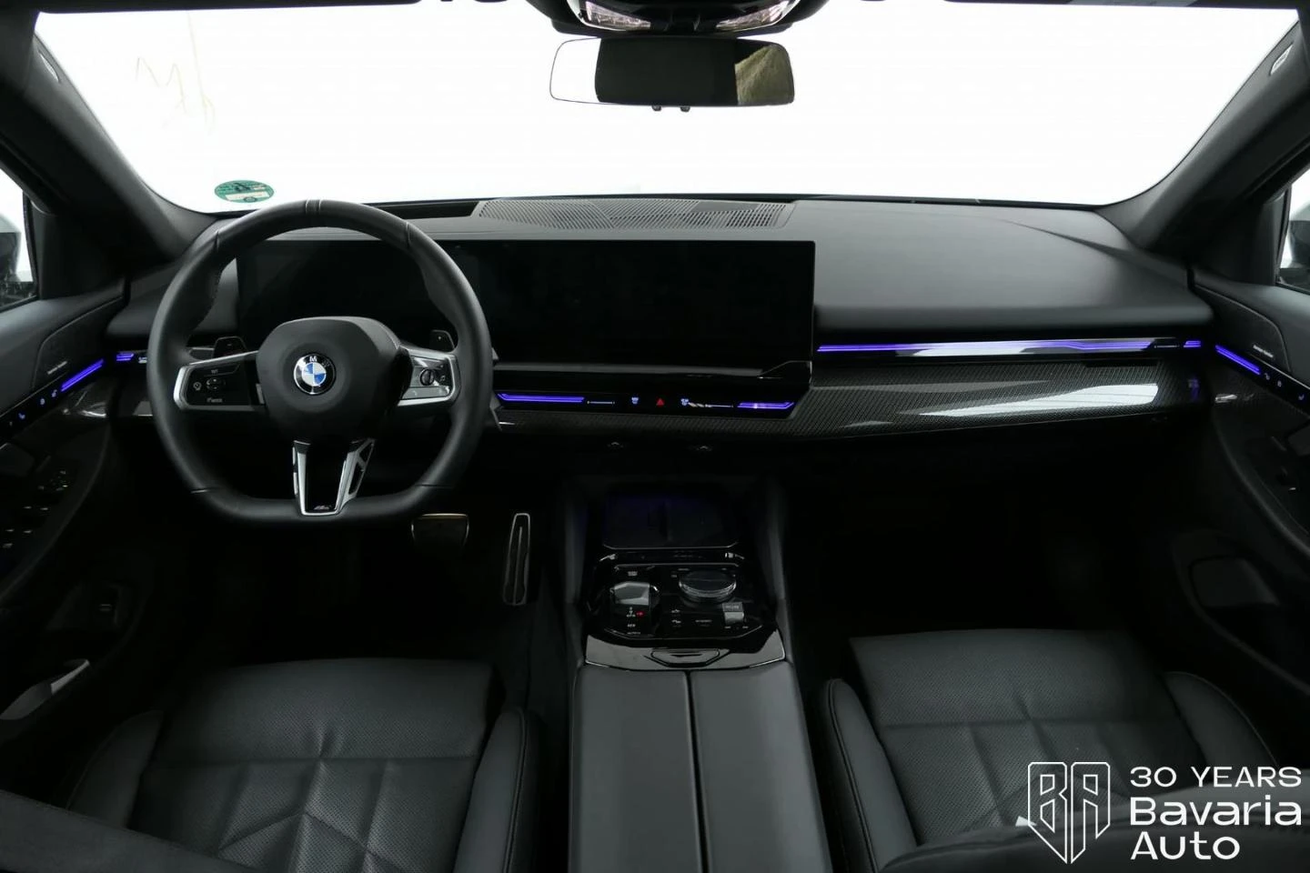 BMW 520 i M Sport Paket Steptronic - изображение 6