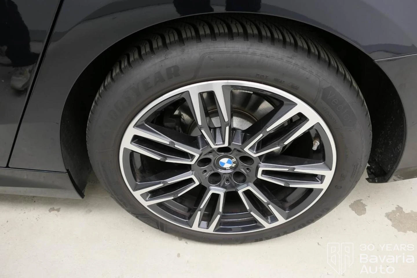 BMW 520 i M Sport Paket Steptronic | Mobile.bg   13