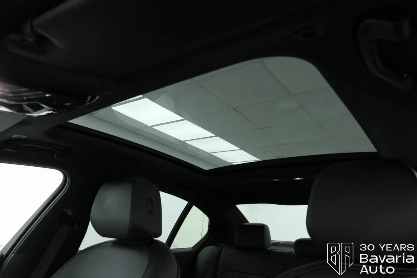 BMW 520 i M Sport Paket Steptronic | Mobile.bg   11