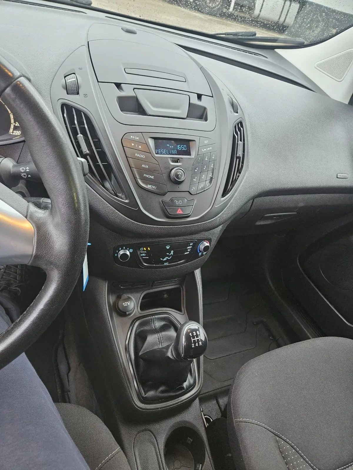 Ford Courier 1.5TDCI КЛИМА N1, снимка 9 - Автомобили и джипове - 53671084