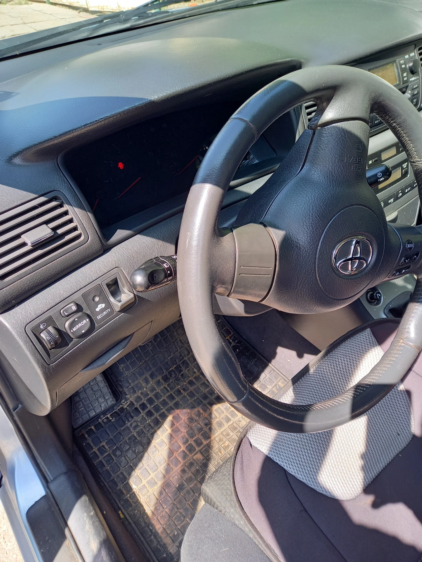 Toyota Corolla | Mobile.bg � ����������� 3